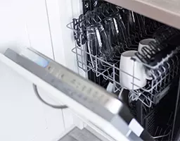 Instalação de máquina de lavar louça
